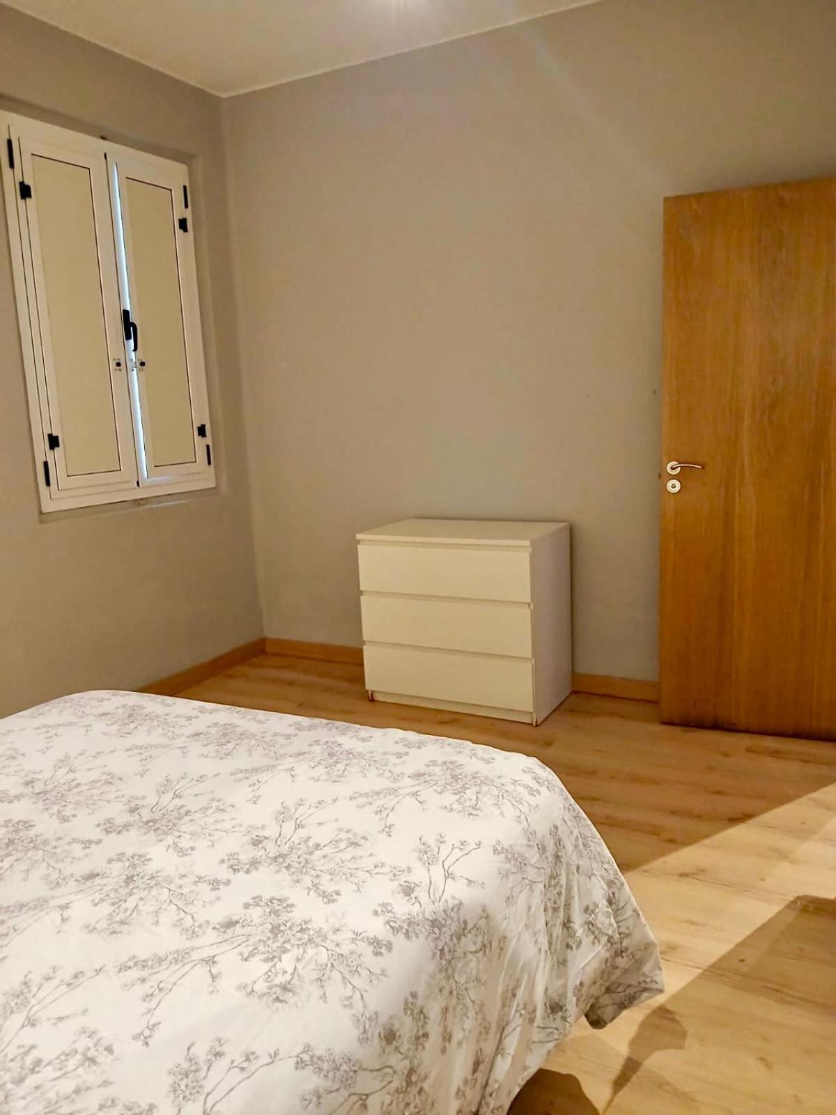 Segundo Antolin Yellow Door بونفيراذا المظهر الخارجي الصورة